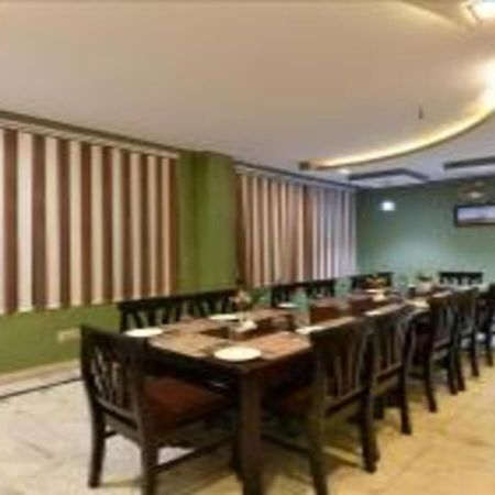 Hotel Chanakya Agra  Esterno foto