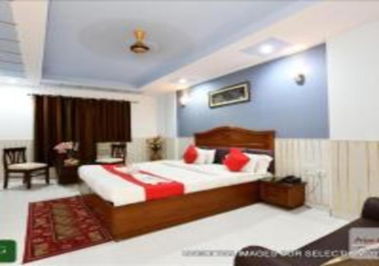 Hotel Chanakya Agra  Esterno foto