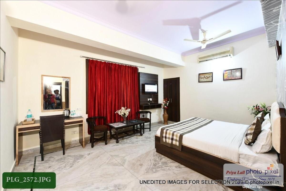 Hotel Chanakya Agra  Esterno foto