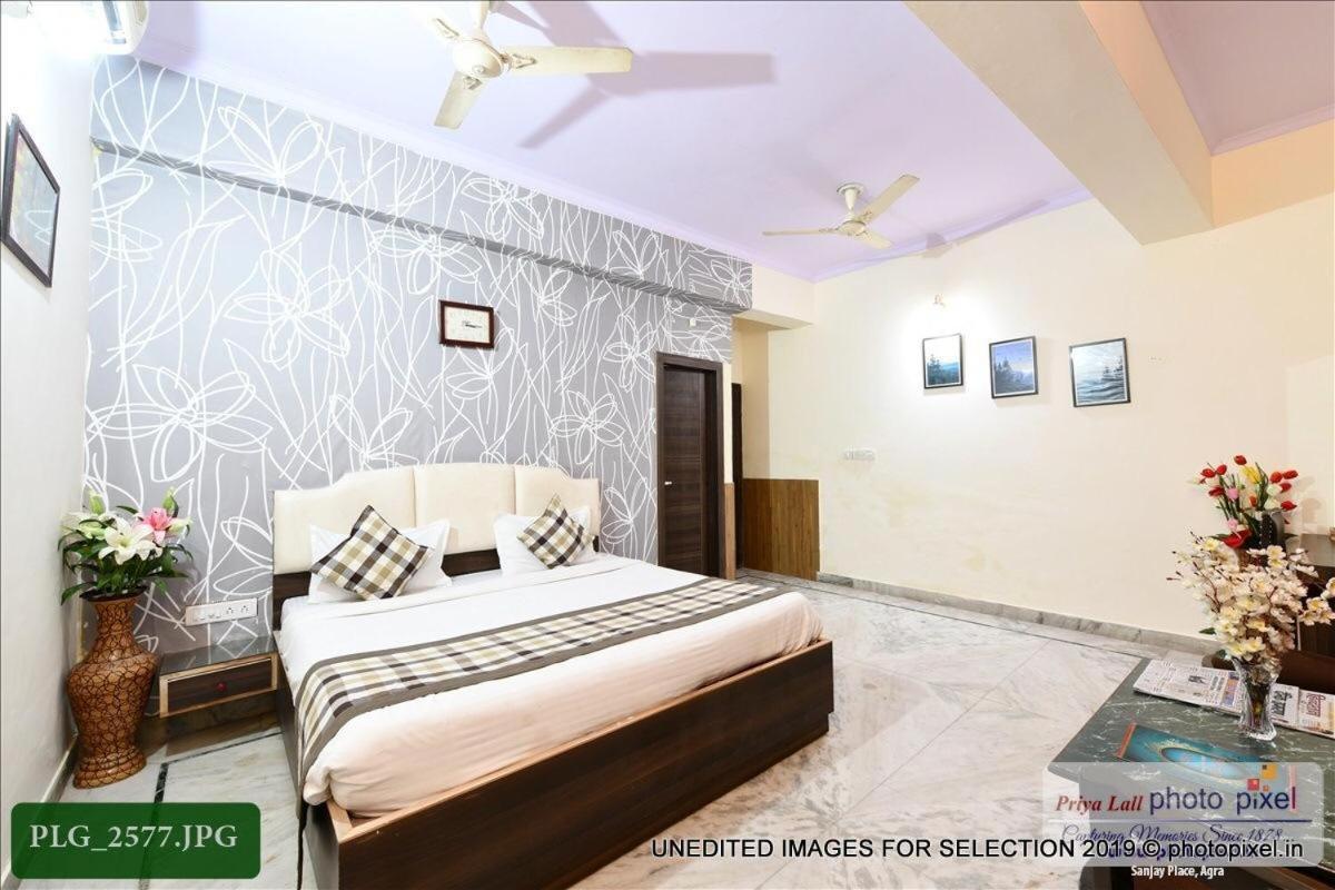 Hotel Chanakya Agra  Esterno foto